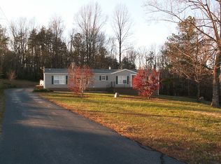 9305 Chatham Rd, Martinsville, VA 24112