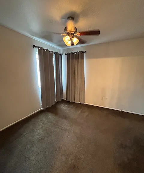 896 Cimarron Ln — Photo 4