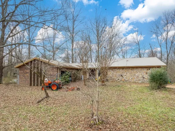 1850 Blanton Rd, Adamsville, TN 38310