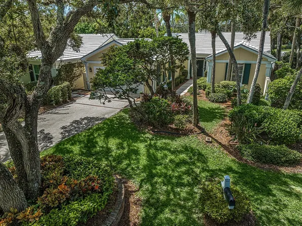 10 S Caserea Ct, Indian River Shores, FL 32963