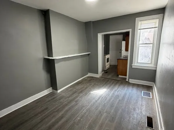 417 Cedar St, Reading, PA 19601