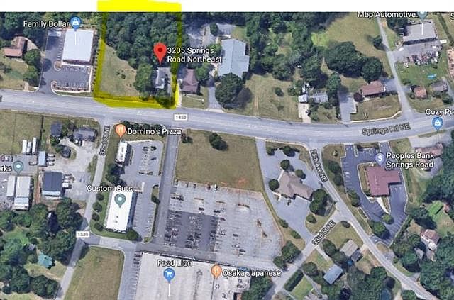 2nd image of 3205 Springs Rd NE