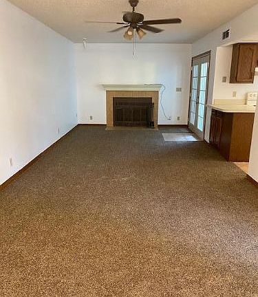 4th image of 2300 Twelve Oaks Dr APT K6
