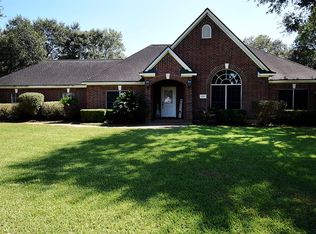 14211 Cally Cir, Needville, TX 77461