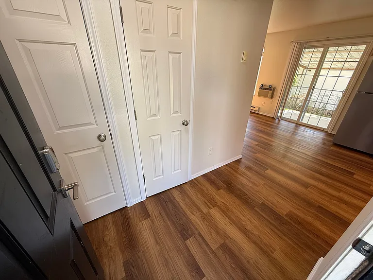 203 S Owyhee St #203 — Photo 4