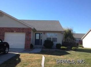10939 Kentfield Dr, Lebanon, IL 62254