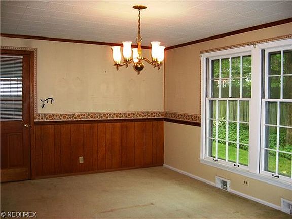 5th image of 1660 Bancroft St