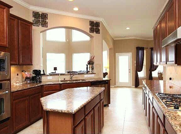 4th image of 2302 Harbor Pass Dr