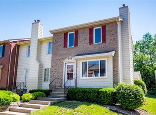 5248 Meredith Dr, Des Moines, IA 50310