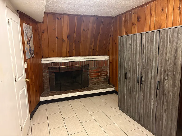 7607 Hammond Ave — Photo 12