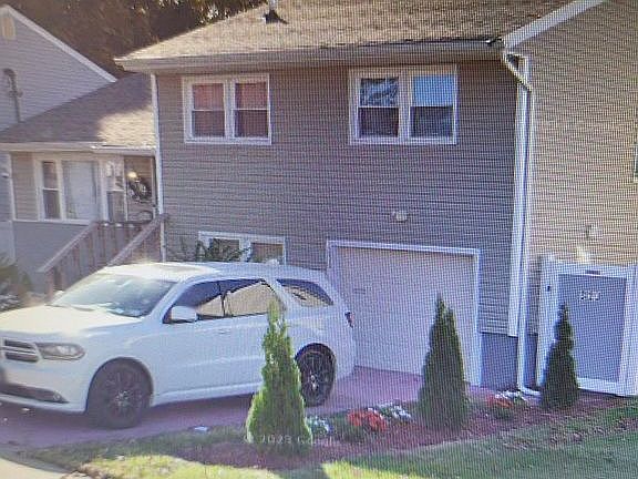 3rd image of 329 N Columbus Ave