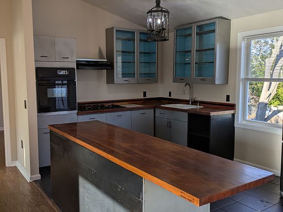 5th image of 27 Forbes St #2