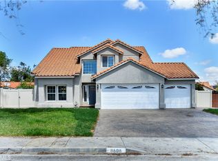 8608 Oakthorn Cir, Riverside, CA 92508