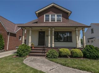8020 Dartworth Dr, Parma, OH 44129