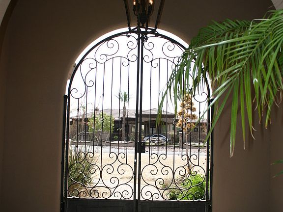 3rd image of 6982 W Villa Lindo Dr