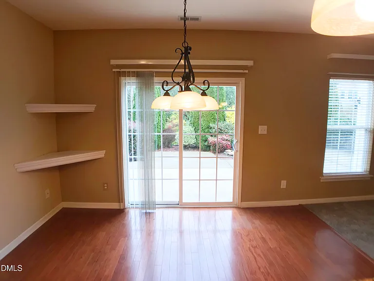 516 Arbor Crest Rd — Photo 7