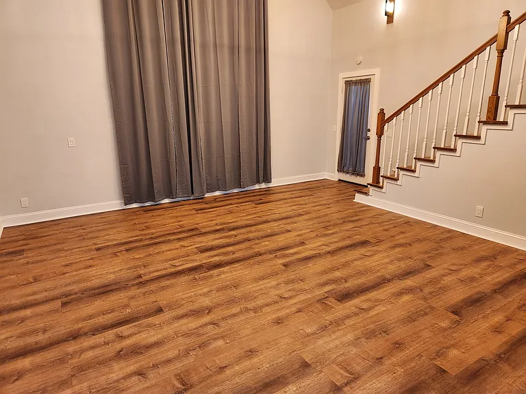 211 Althea Rd — Photo 6