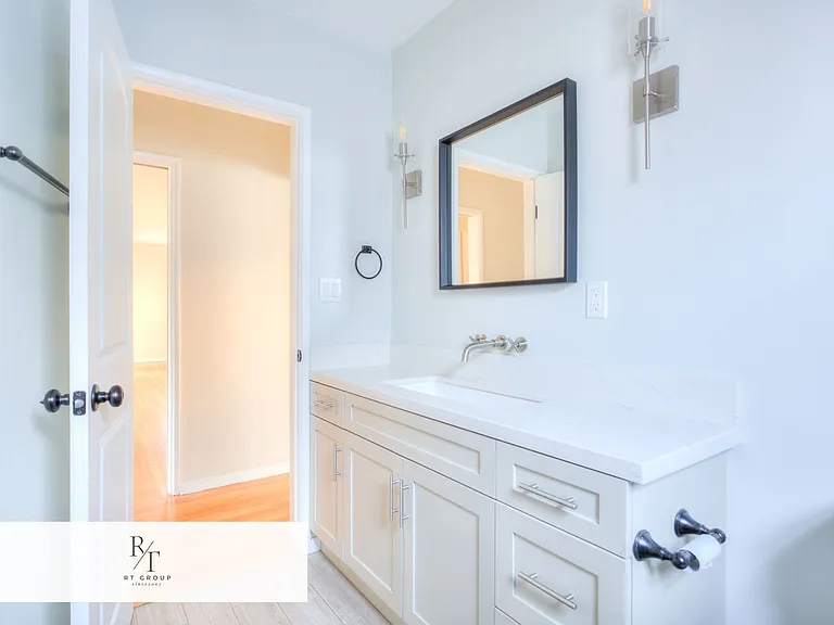 1112 Riedel Ave — Photo 24