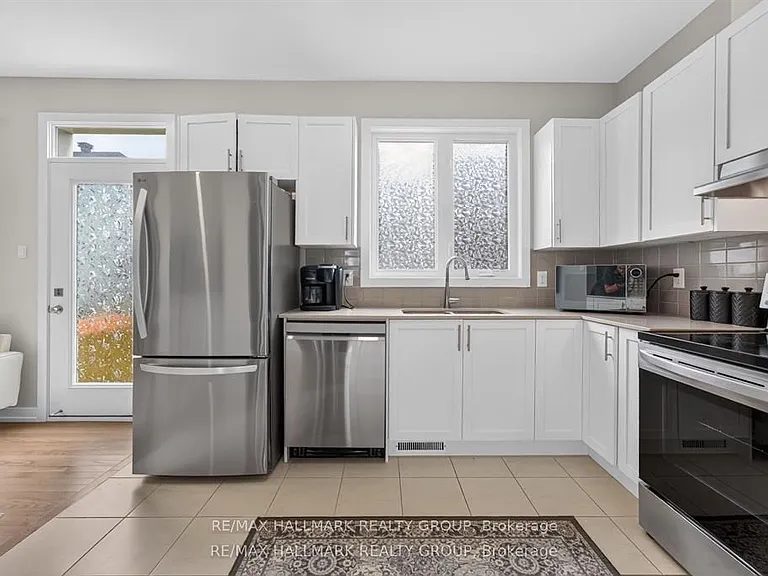 627 Alopex Row — Photo 10