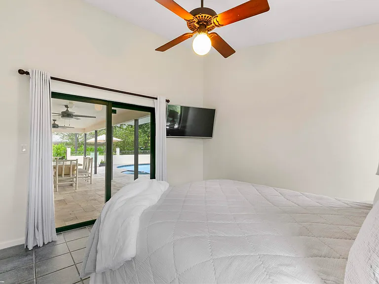 14965 Oatland Ct — Photo 24