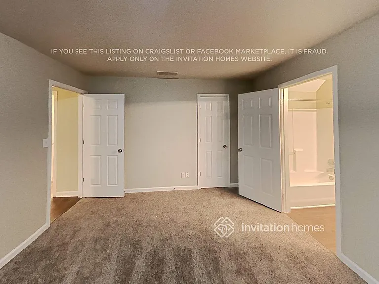 4351 Lakeside Hills Way NE — Photo 13