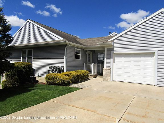 2nd image of 411 Red Cedar Blvd