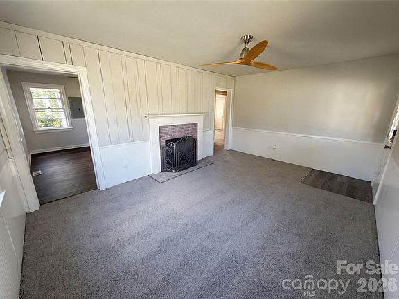 4th image of 1114 Grace Ave