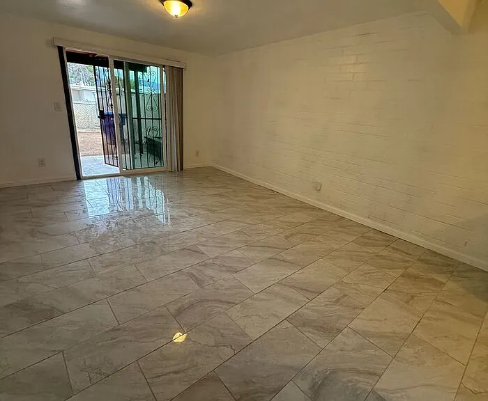 3984 S Evergreen Ave — Photo 5