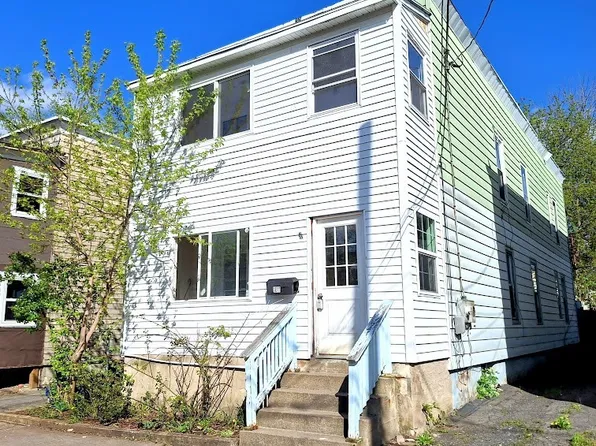 1011 Smith Pl, Utica, NY 13501