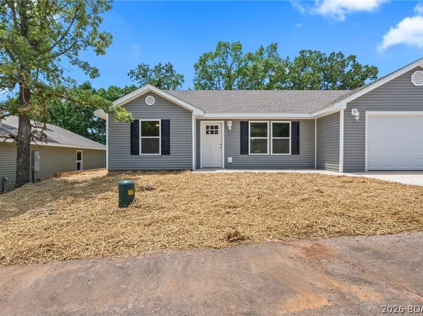 50 Walnut Ct, Eldon, MO 65026