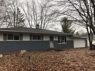 5997 Sunnydale Rd, Clarkston, MI 48346