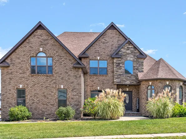 300 Piedmont Pl, Clarksville, TN 37043