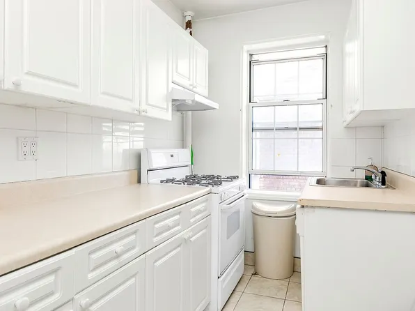 51-40 30th Ave #5B, Woodside, NY 11377