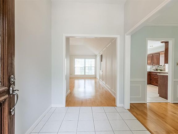 5th image of 4418 Nassau Dr