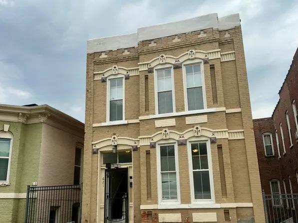 621 N 9th St, Saint Joseph, MO 64501