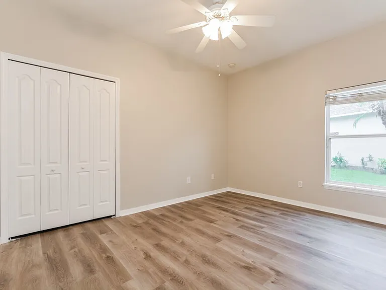 416 Marathon Ln — Photo 14