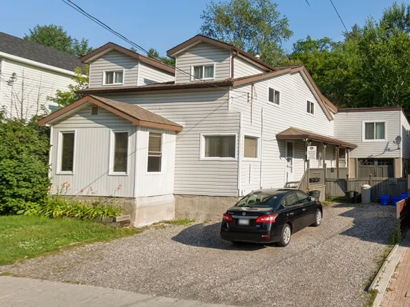 220 Kathleen St #3, Greater Sudbury, ON P3C 2L8