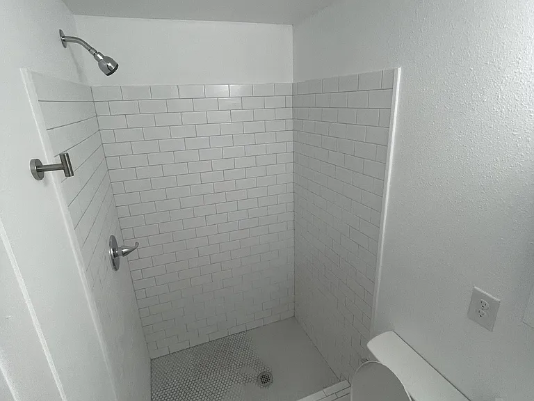 1525 Blountstown St #3 — Photo 5