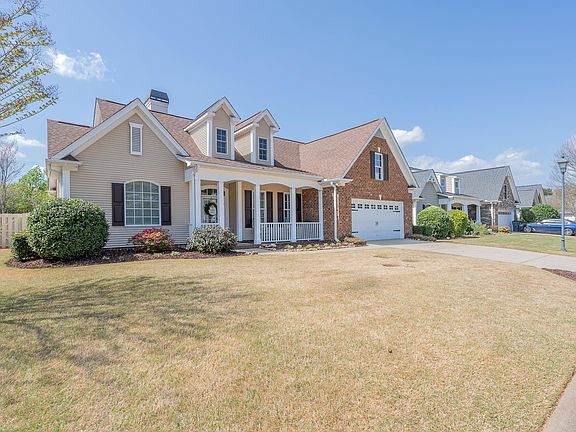 2nd image of 409 Wennington Pl