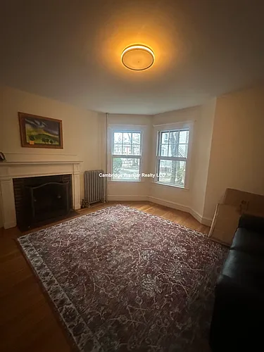 33 Concord Ave #10 Photo 1
