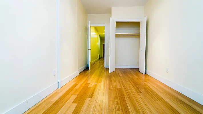 Rented by Nooklyn NYC LLC | media 18