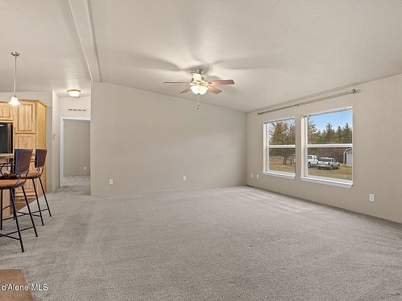 5th image of 668 S Essex Dr #12