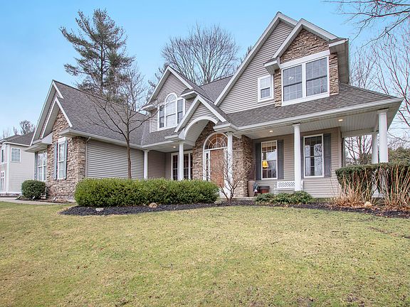 2nd image of 2900 Foxboro Ln