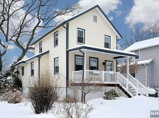 186 Brook St, Dumont, NJ 07628