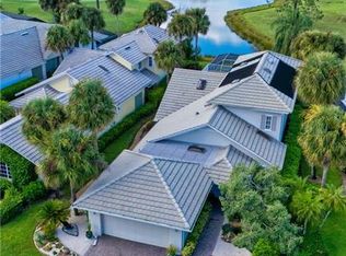 224 Edgemere Way S, Naples, FL 34105