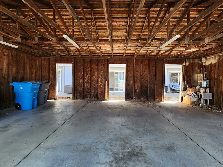 1115 N Lincoln St #B — Photo 14