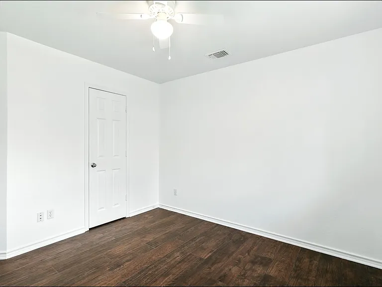 1507 River Hill Dr — Photo 9
