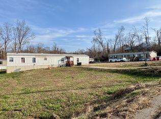 1941 Evans Rd, Clarksville, TN 37042