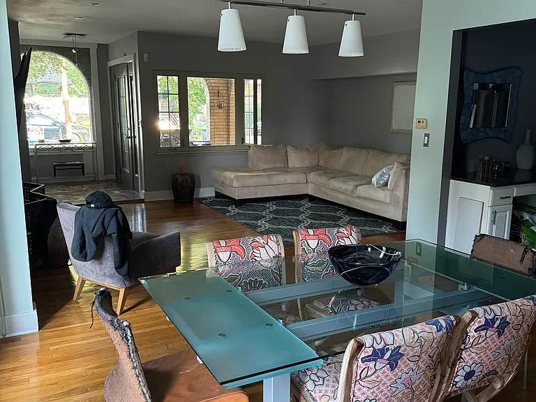 2550 Beechwood Blvd #1 — Photo 10
