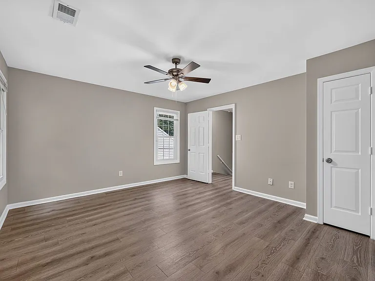 138 Springstead Ct SW — Photo 12